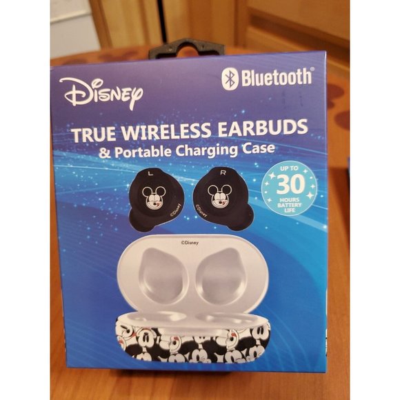 Disney TRUE WIRELESS EARBUDS & PORTABLE CHARGING CASE